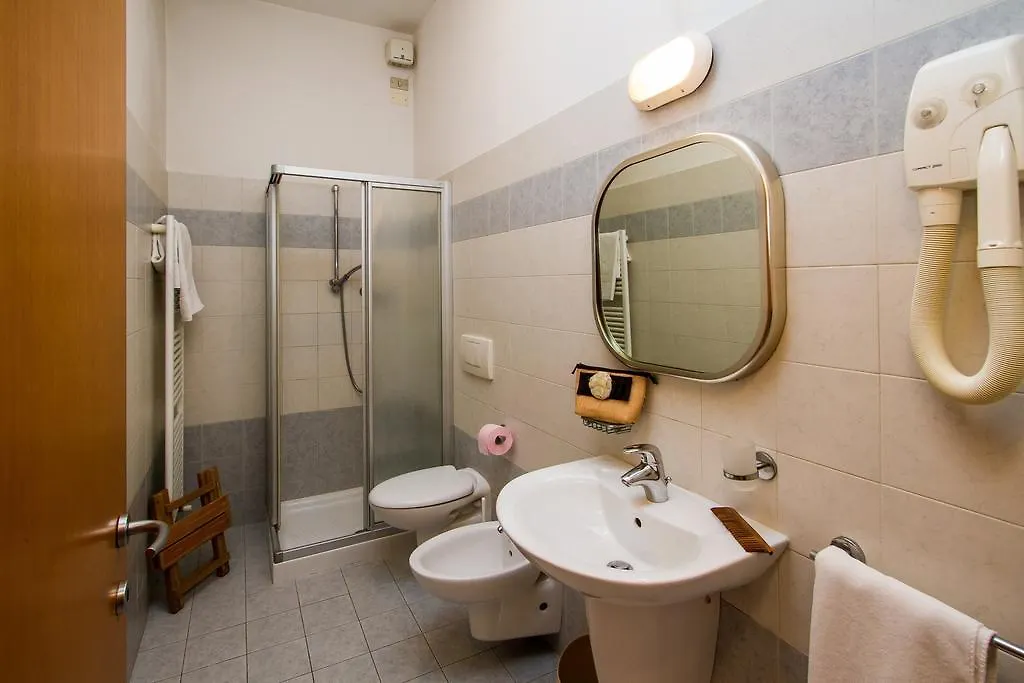 Residence Cuba Riccione Apartment